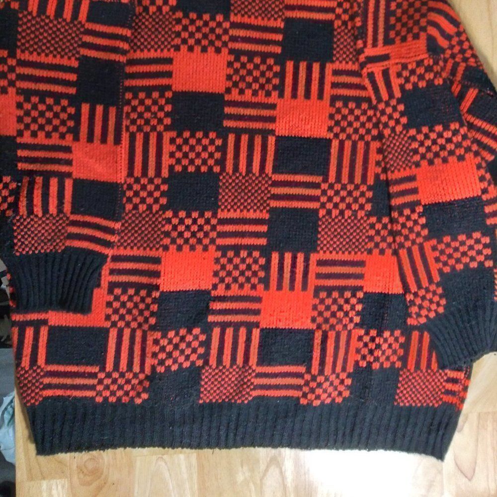 Vintage Geometric Checkers Pattern Knit Sweater - Picture 4 of 6